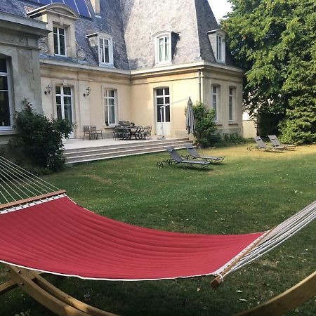 Le Chateau D'Hermonville B&B / Chambres D'Hotes Екстериор снимка