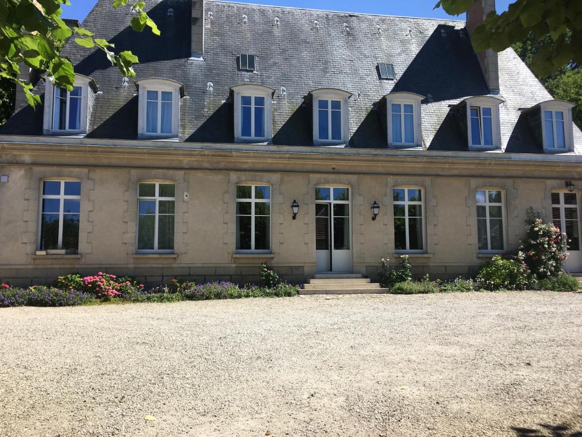 Le Chateau D'Hermonville B&B / Chambres D'Hotes Екстериор снимка