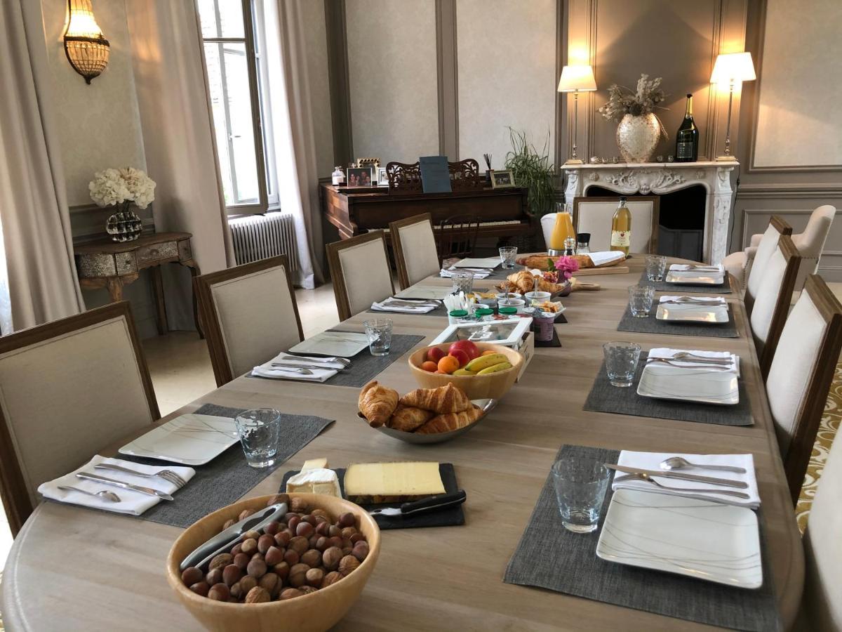 Le Chateau D'Hermonville B&B / Chambres D'Hotes Екстериор снимка
