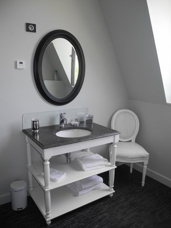 Le Chateau D'Hermonville B&B / Chambres D'Hotes Екстериор снимка