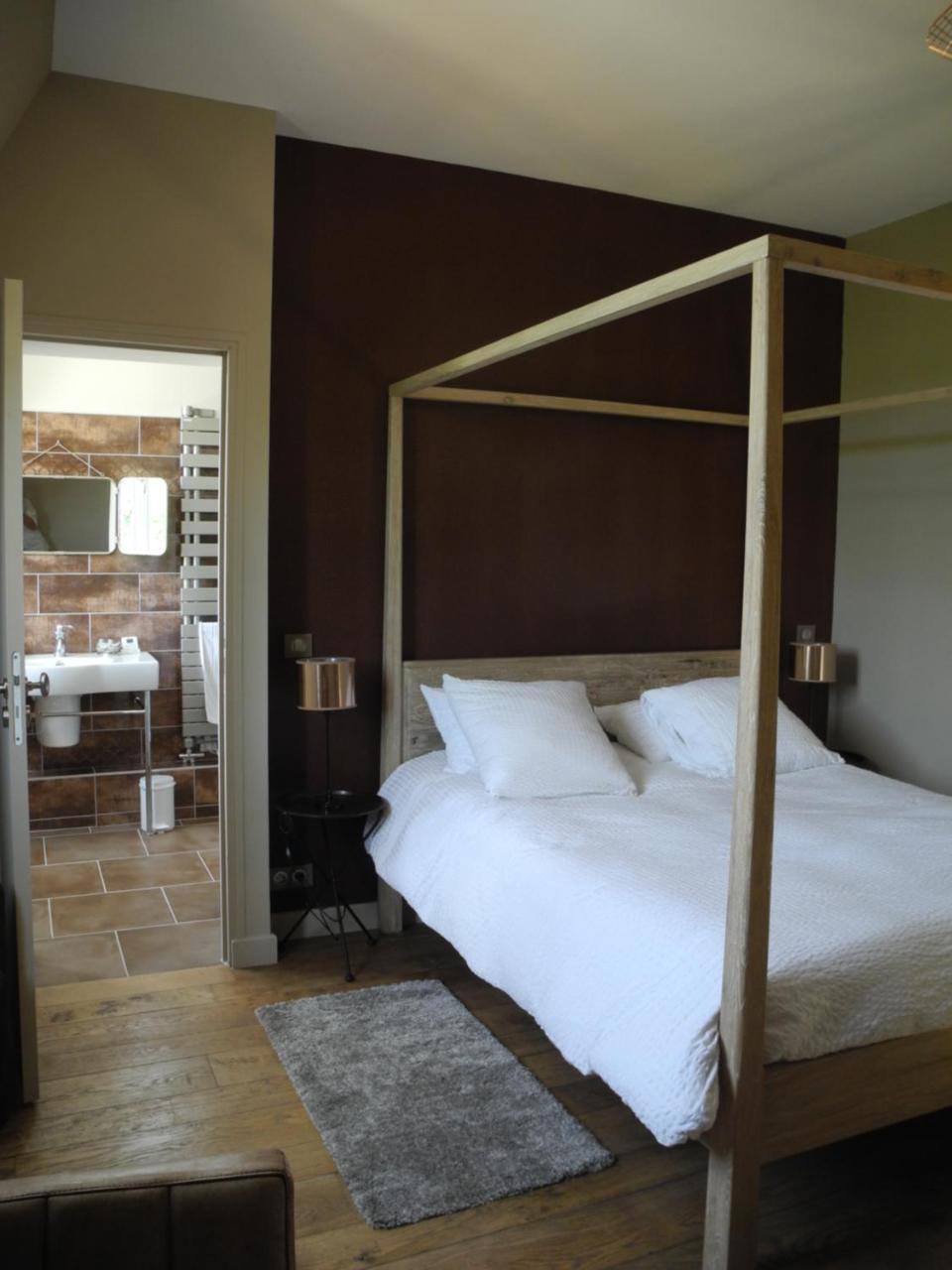 Le Chateau D'Hermonville B&B / Chambres D'Hotes Екстериор снимка